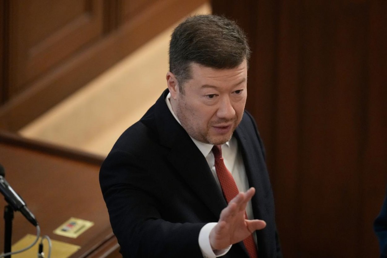 Okamura sa stretol s Vučičom, ktorý ho označil za priateľa Srbska