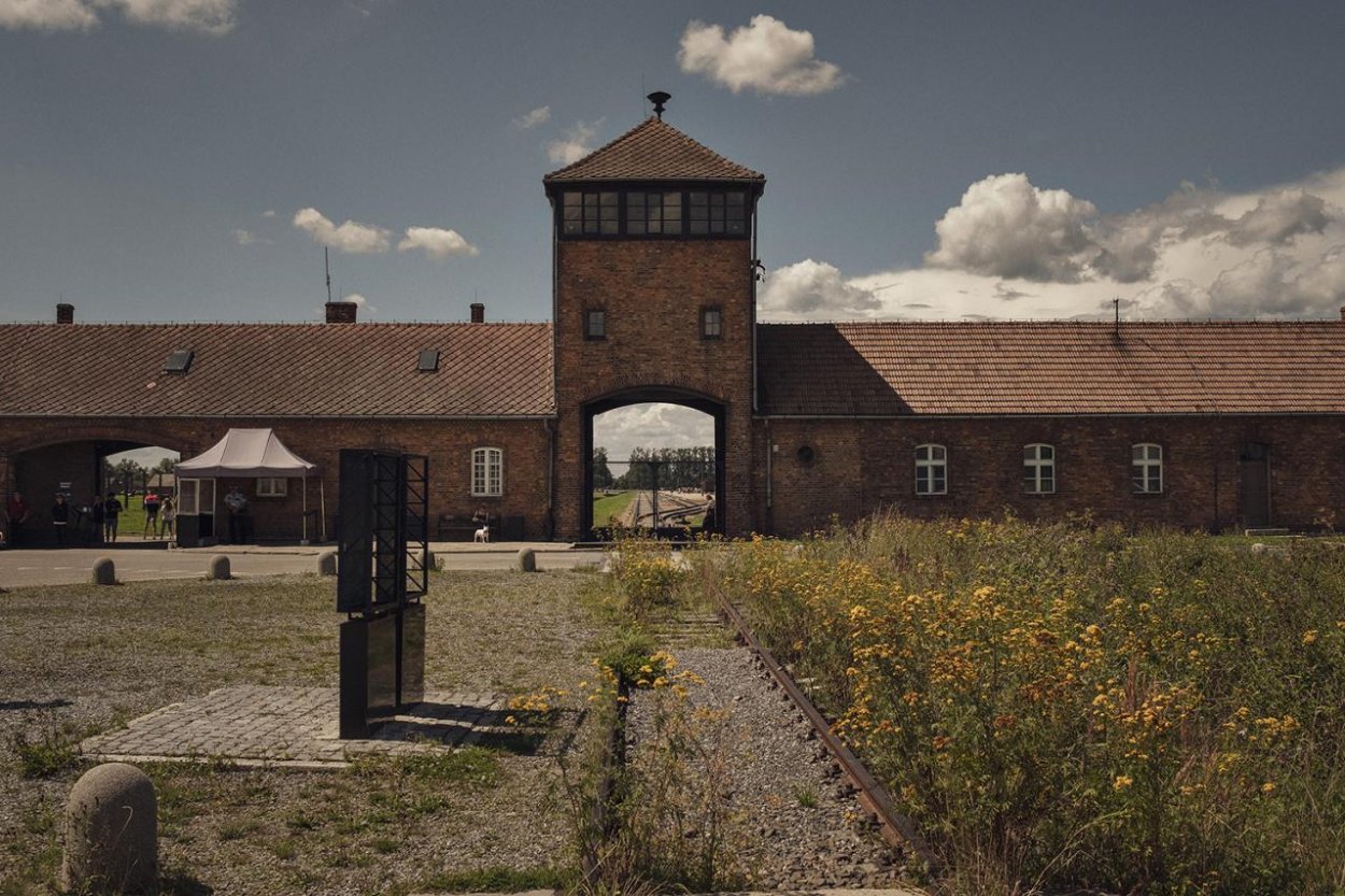Auschwitz vs Osvienčim