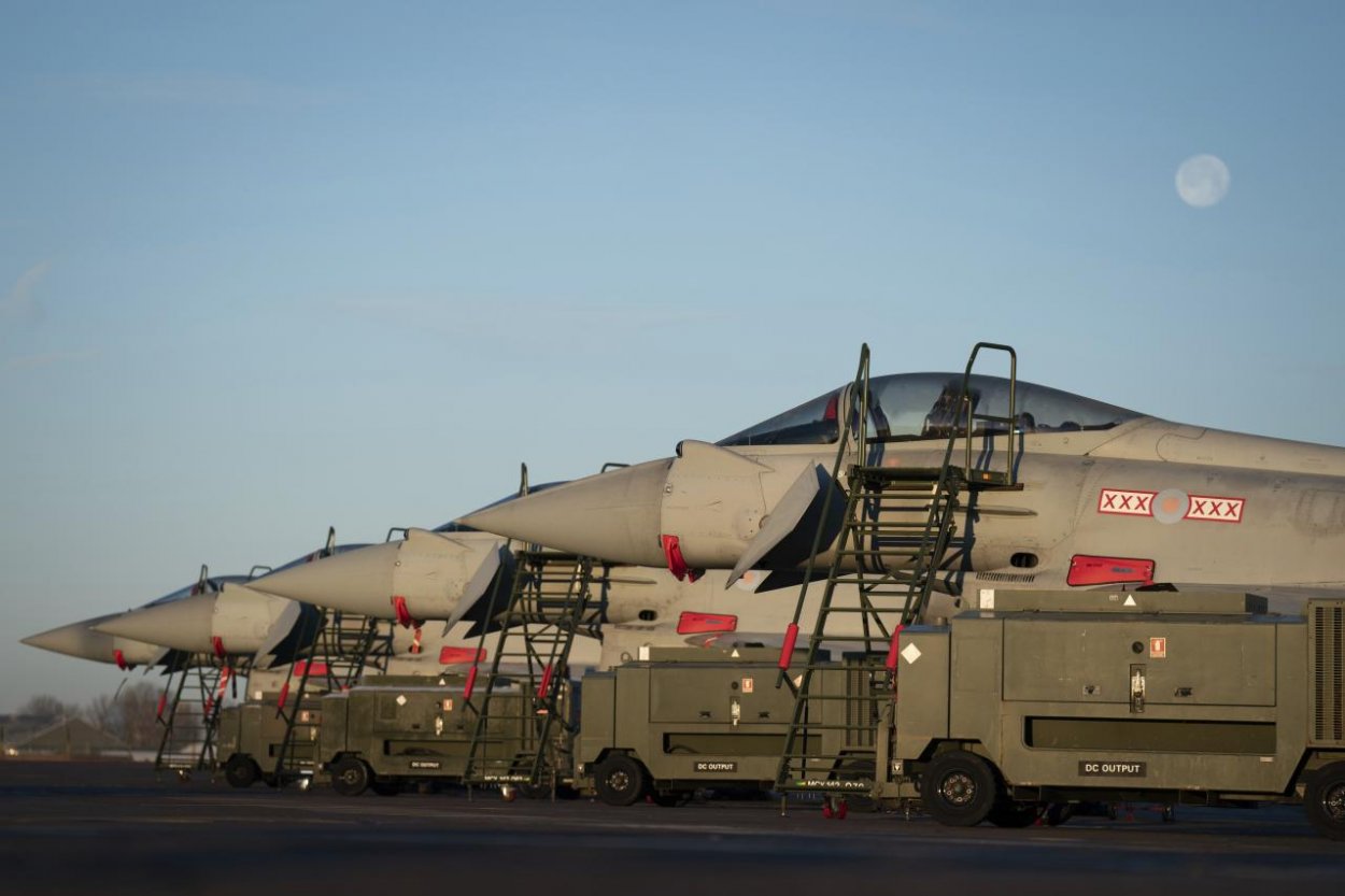 Britské stíhačky sa zapoja do operácie NATO Eastern Sentry