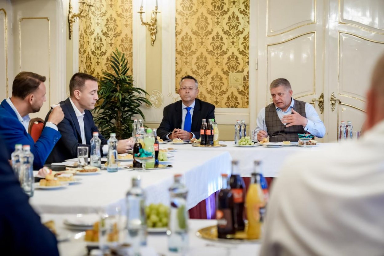 NKÚ: Slovensko sa rúti do dôchodkovej pasce a dlh rastie rýchlejšie, než sa čakalo