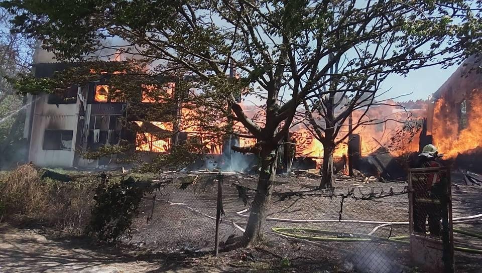 Požiar ubytovne na Mlynských Luhoch neprežila jedna osoba