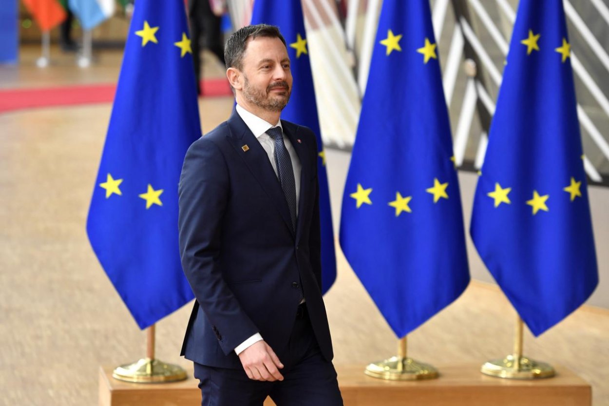 Slovensko je pripravené poskytnúť svoje kapacity na výrobu munície, vyhlásil Heger