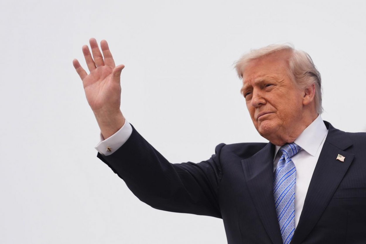 Trump tvrdí, že Iránu dochádza čas a mal by sa poponáhľať, inak z neho nič neostane