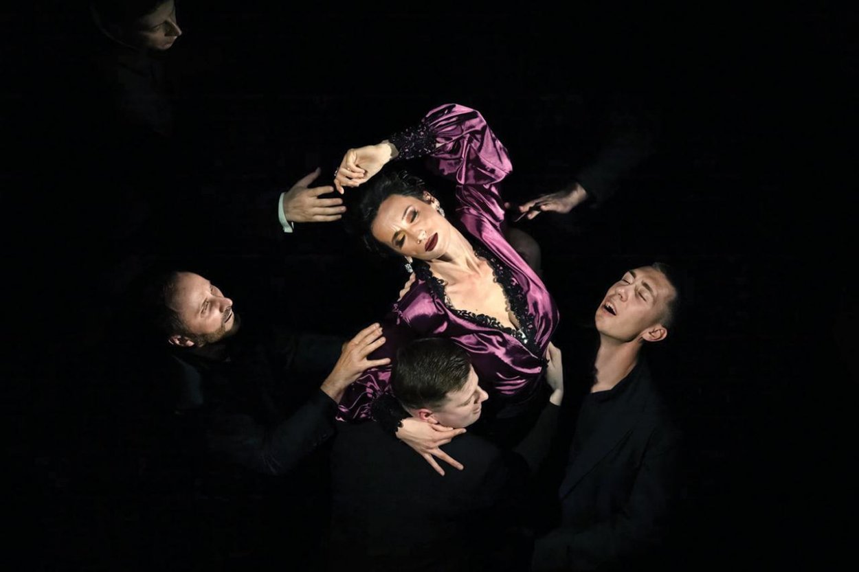 La Traviata, nízkorozpočtová, strhujúca a naplno