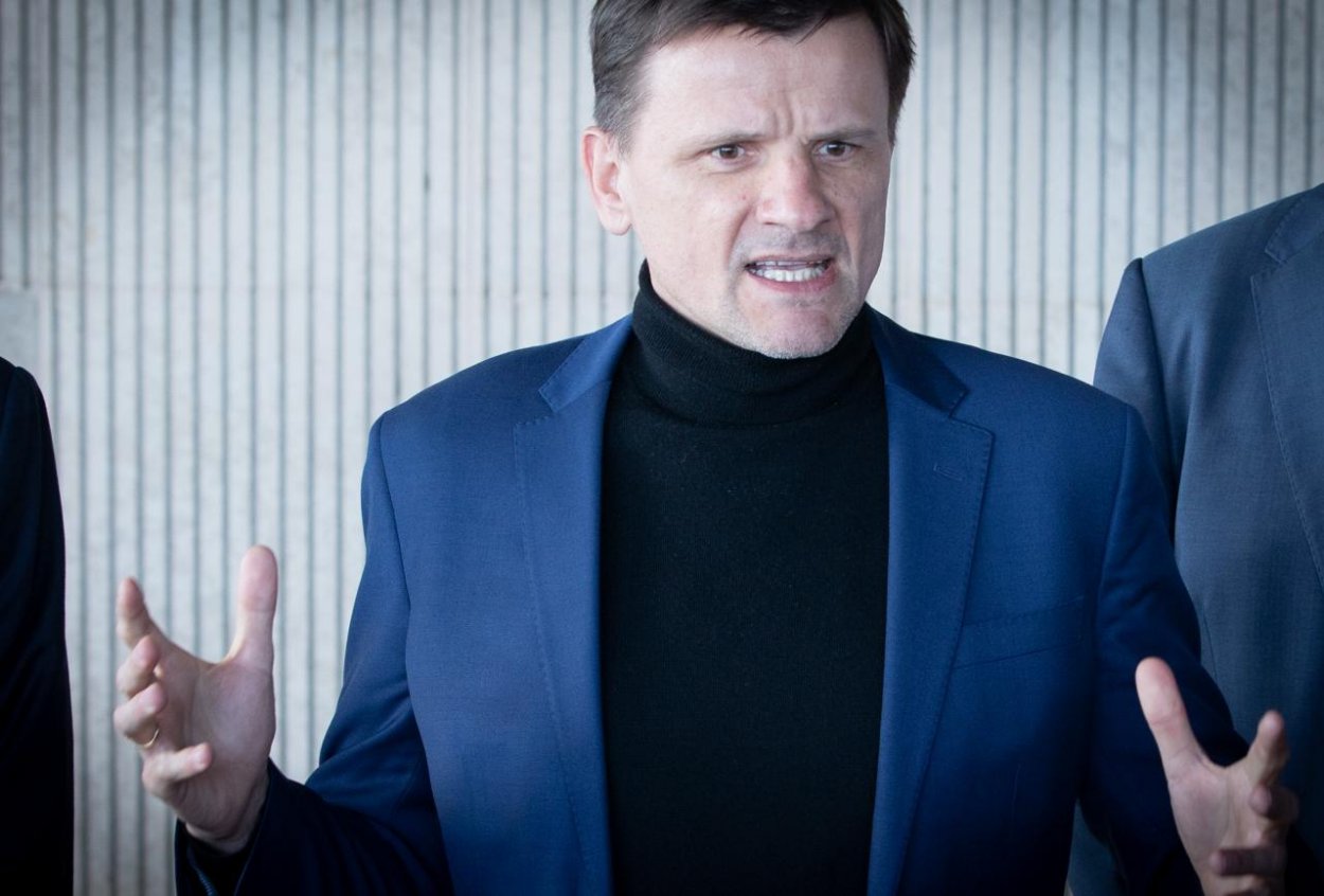 Hlina a Drucker budú spolupracovať, chcú vydávať konkurenciu vládnych novín