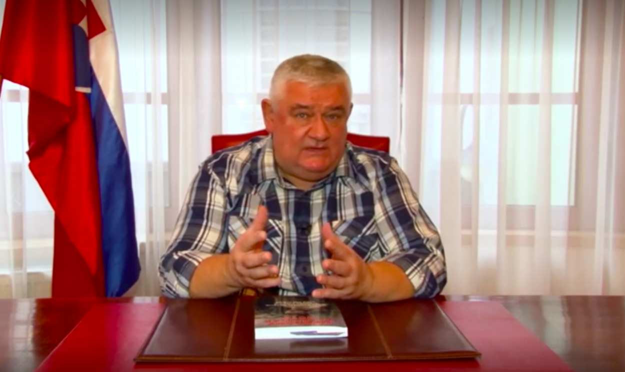 Slota sa pred voľbami objavil vo videu, vyzýva voličov SNS, aby šli voliť Vlasť
