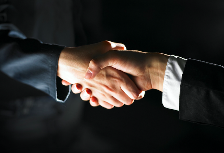 Tajomní muži v pozadí elektronizácie