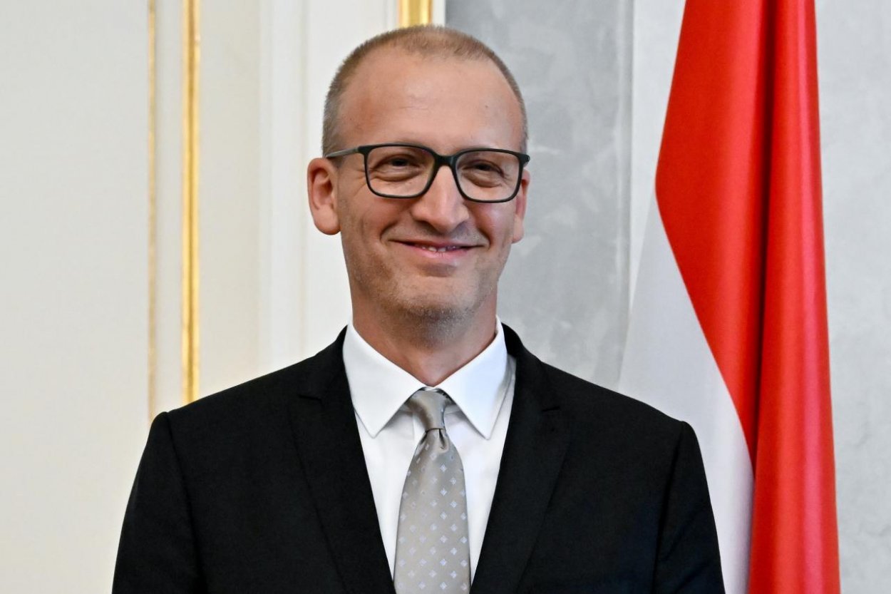 Maďarský parlament schválil novelu, ktorá mení fungovanie verejnoprávnych médií
