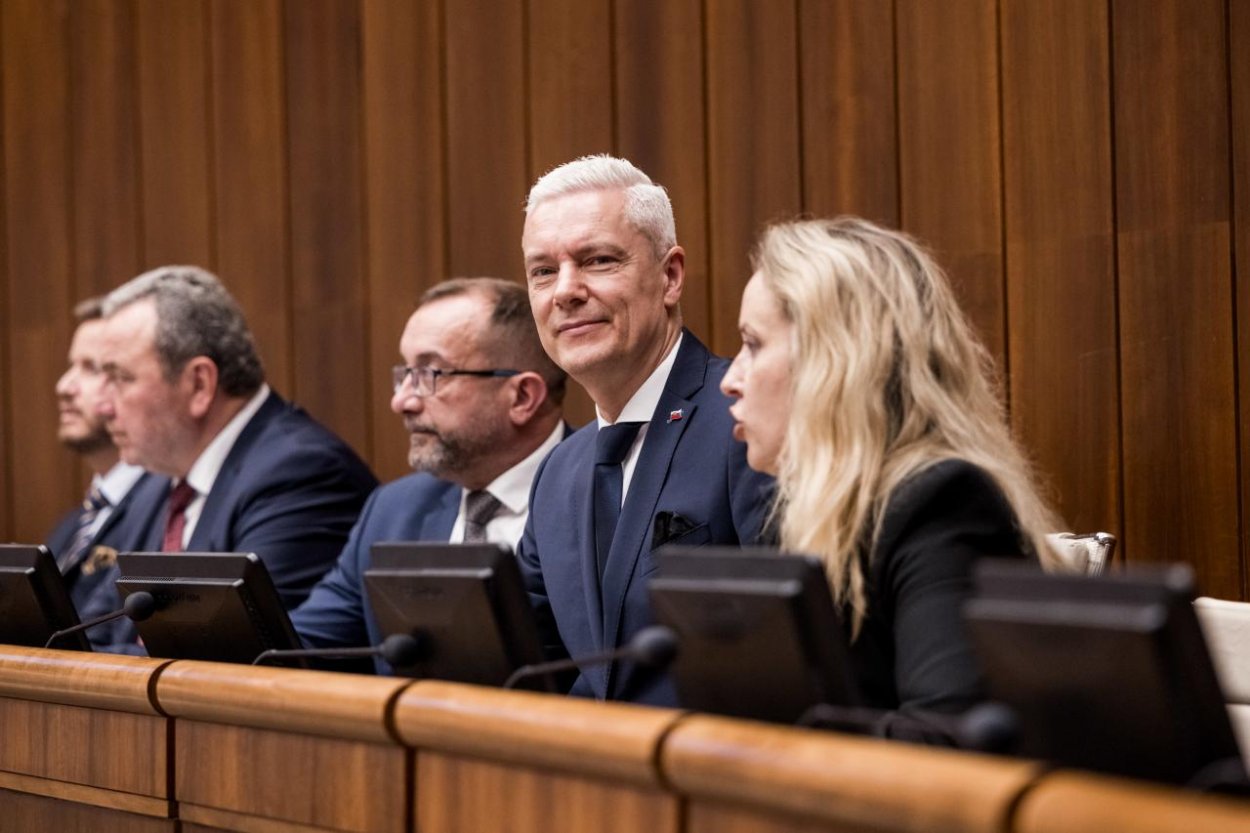 Ferenčák odchádza z poslaneckého klubu Hlas-SD – čo to znamená podľa Eugena Kordu