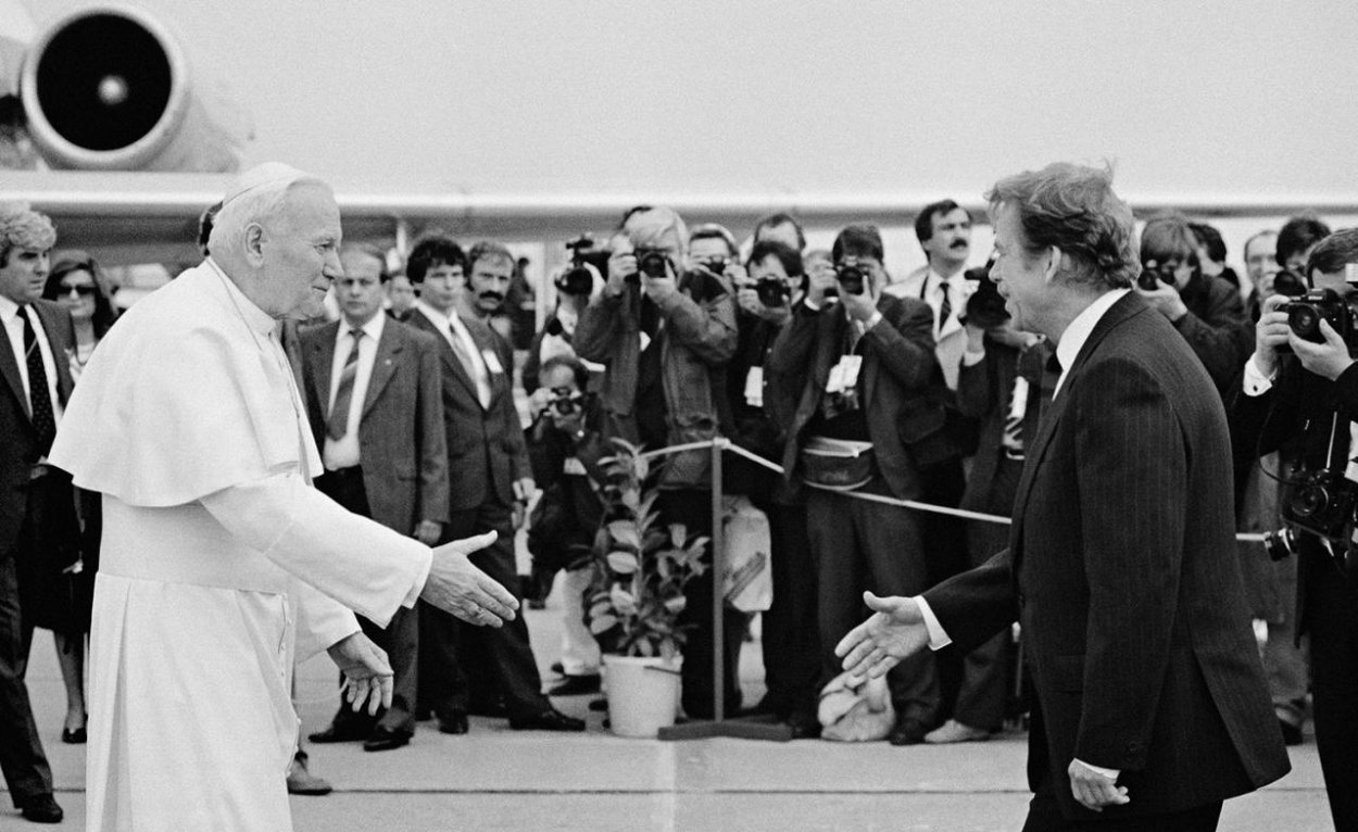 Arcibiskup Cyril Vasiľ: Nebojte sa, pápež je s vami 