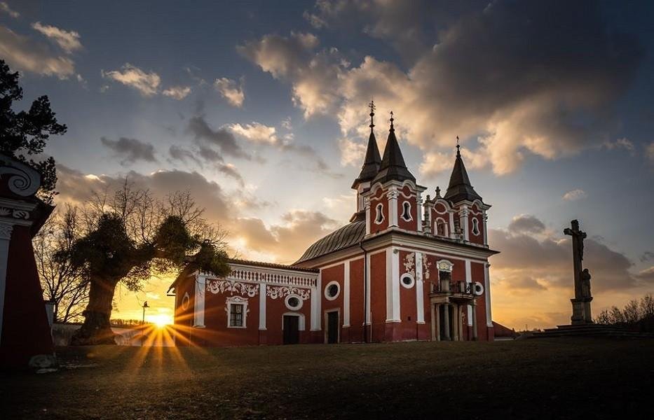 Štyri zastavenia na krížovej ceste