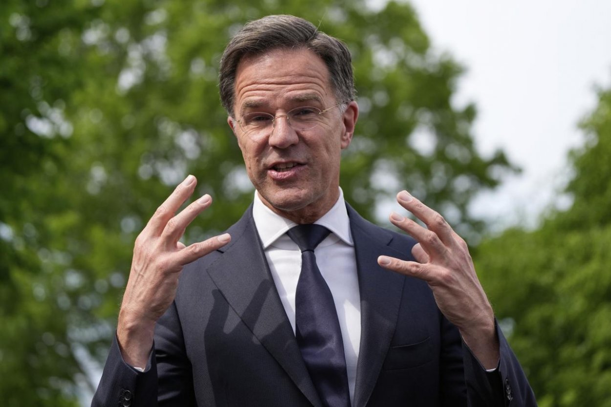 Šéf NATO Rutte: USA a ich európski spojenci vnímajú Rusko ako dlhodobú hrozbu