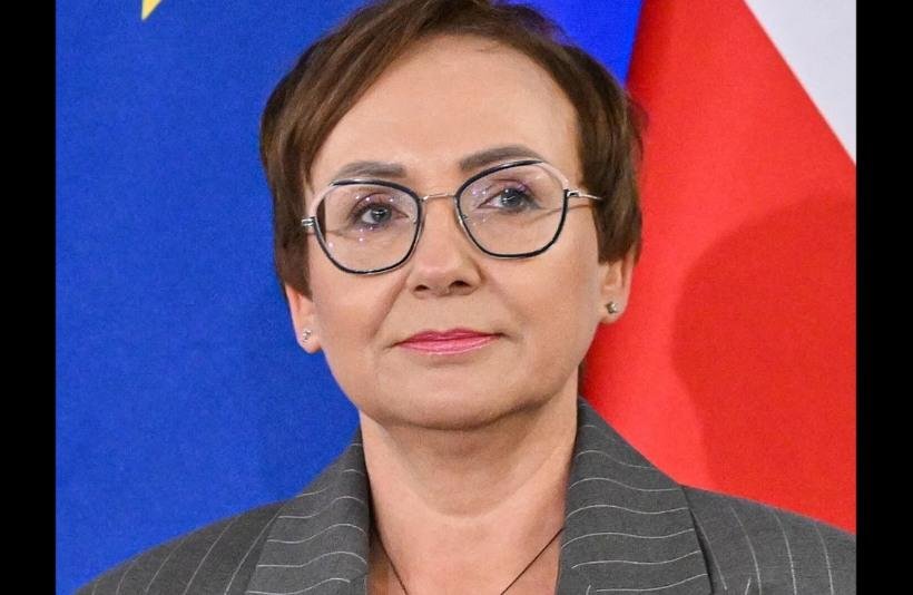 Poľská ústavná sudkyňa Korwinová-Piotrovská obmedzila chod Ústavného súdu, predseda avizuje návrat