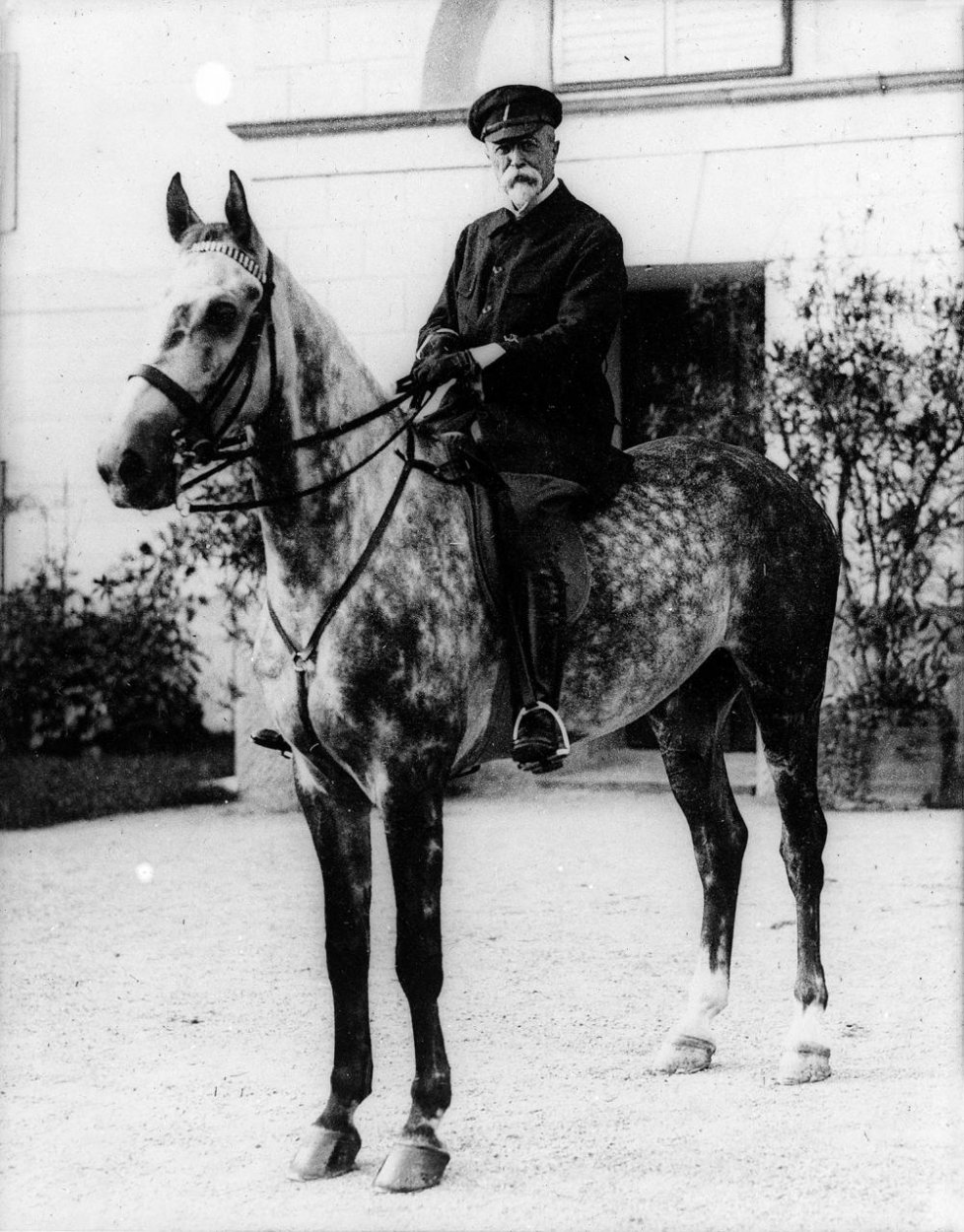 Ako sa Tomáš Garrigue Masaryk štyrikrát stal prezidentom
