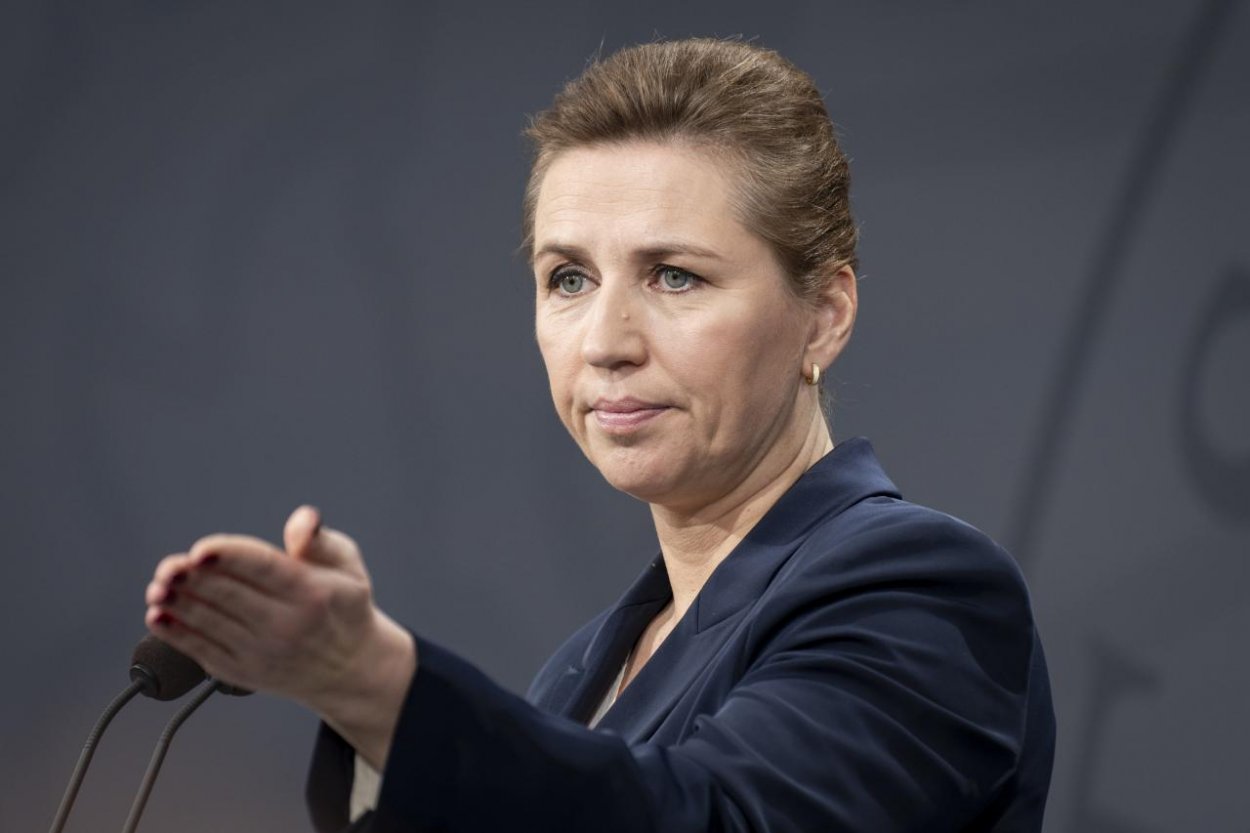 Nad najväčšou dánskou vojenskou základňou v krajine v noci spozorovali drony