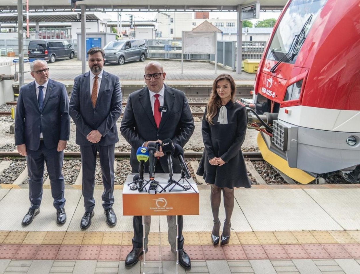 PS zvoláva mimoriadny výbor pre sériu incidentov na železnici