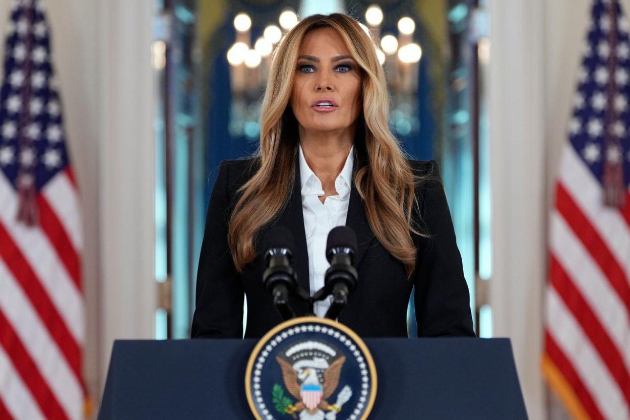 Biely dom tvrdí, že Melania Trumpová zabezpečila prímerie v Oleškách