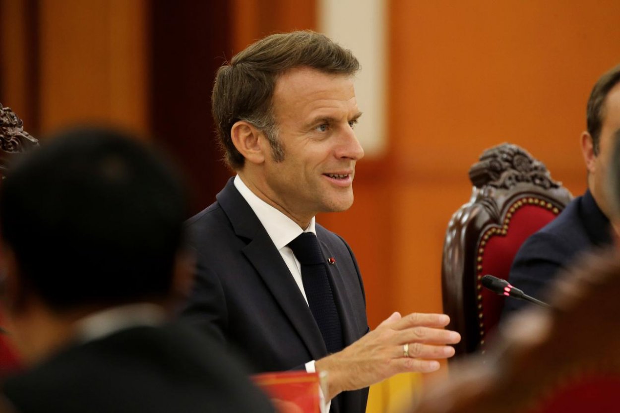 Macron: Trump si už uvedomuje, že mu Putin klamal