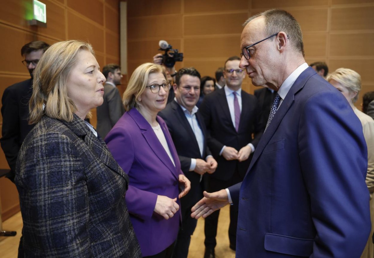 SPD schválila koaličnú dohodu s blokom CDU/CSU