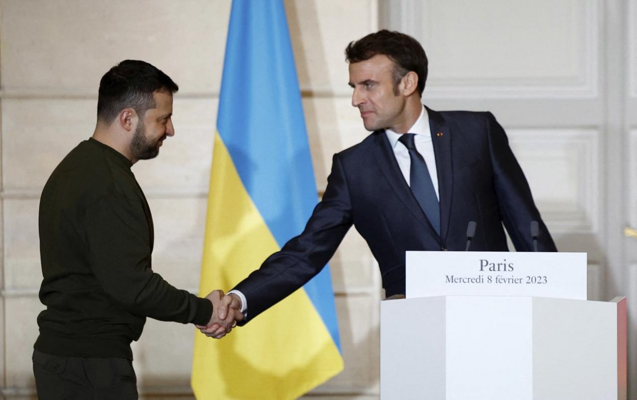 Ukrajina ONLINE: Zelenskyj a Macron sa zhovárali o obrannej spolupráci a mierovom pláne​
