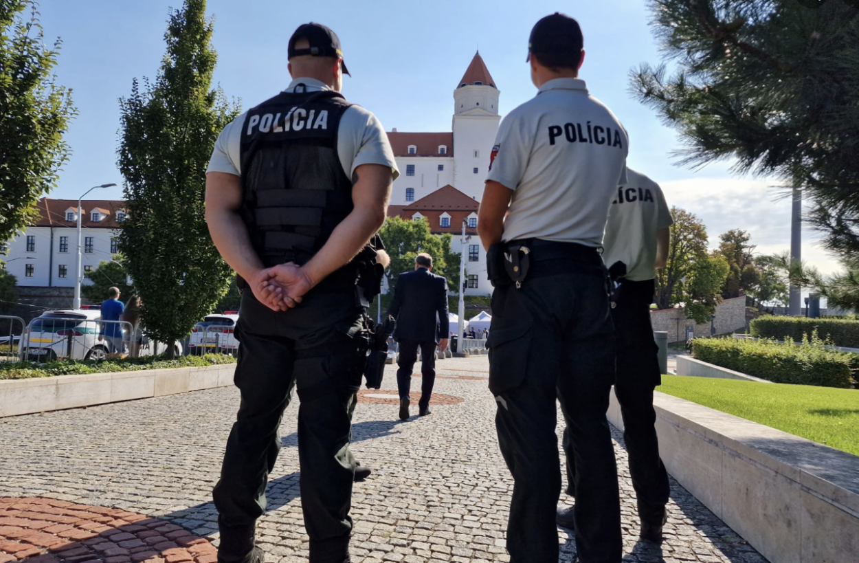 Potrebný vek na vstup do Policajného zboru sa zníži na 18 rokov