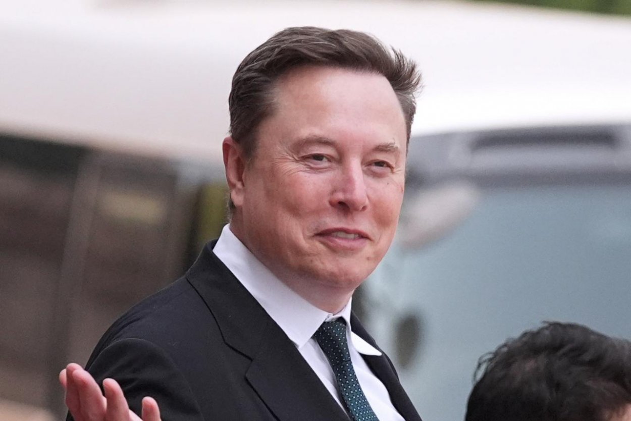 Musk sa stal prvým bilionárom sveta, akcie SpaceX po debute prudko vzrástli