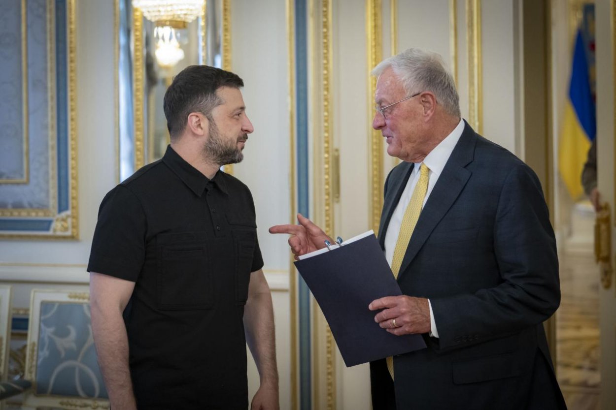 Osobitný Trumpov vyslanec pre Ukrajinu Kellogg odsúdil útok na Kyjev, tieto činy podľa neho ohrozujú mierové úsilie