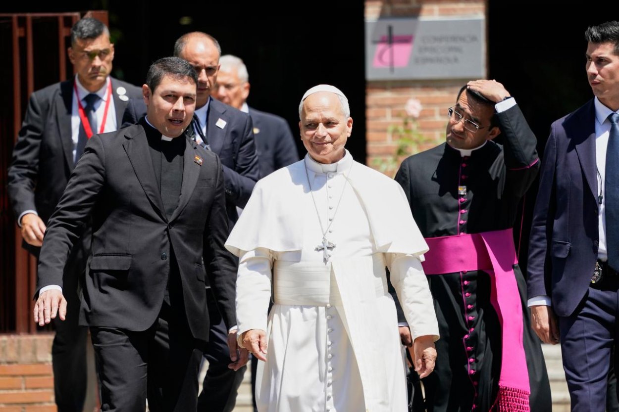 Pápež Lev XIV. v Španielsku vystríhal pred krízou, ktorej v súčasnosti čelí svet