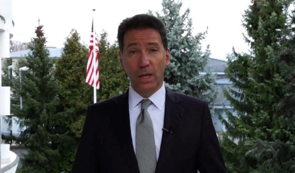 Americký veľvyslanec: Spojené štáty nechcú na Slovensku vojenskú základňu, ani svojich vojakov