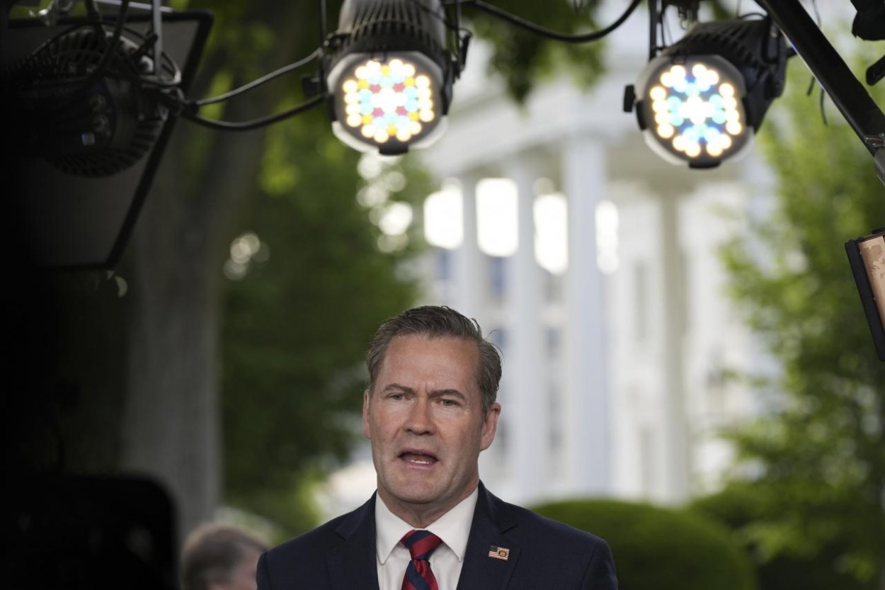 Politico: Trump sa chystá odvolať poradcu pre národnú bezpečnosť Waltza