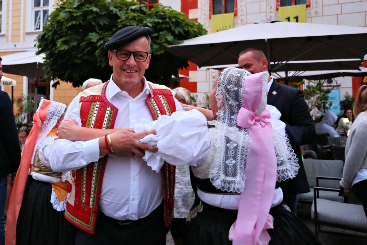 .otázniky Antona Vydru: Boris konzervatívec