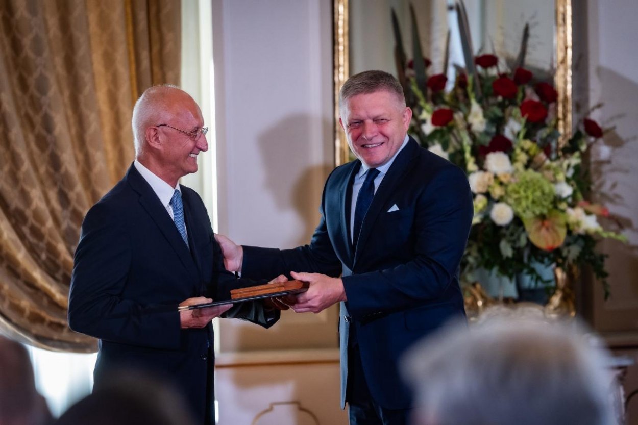 Odmena pri štátnych cenách J. M. Hurbana a A. Dubčeka sa zníži