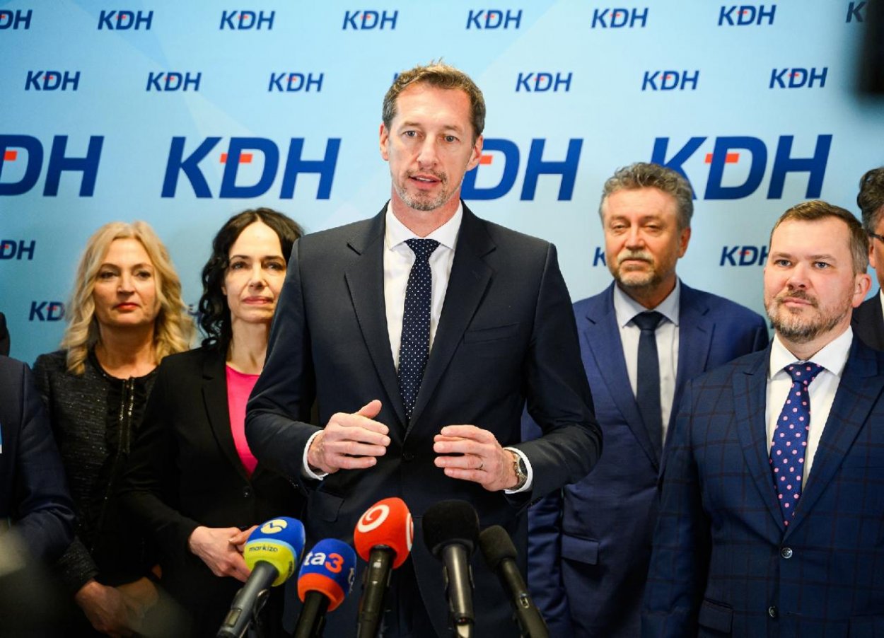 Rada KDH v uznesení podporila ústavné zmeny