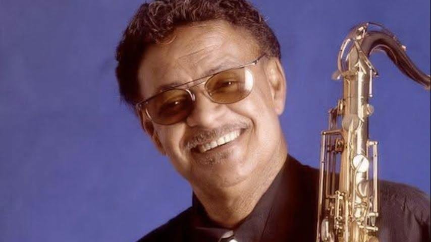 Zomrel saxofonista Plas Johnson, preslávila ho melódia z Ružového pantera