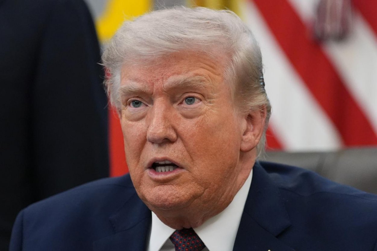 Trump zvažuje vystúpenie USA z NATO, Aliancia je podľa neho papierovým tigrom