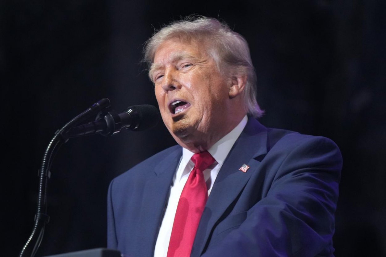 Trumpove výroky proti Putinovi otriasli Kremľom, píšu Bielorusi. Rusi vraj neverili vlastným ušiam