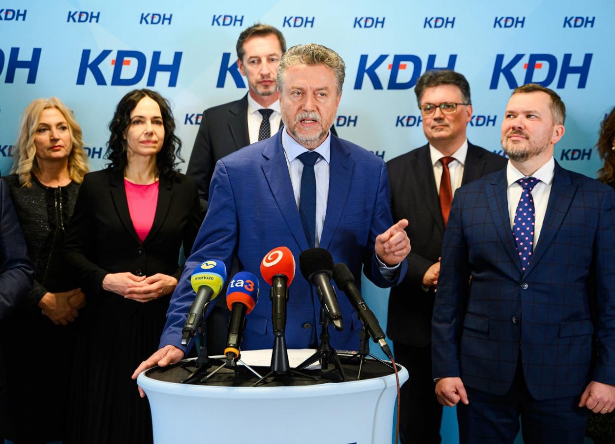 Poslanci KDH sa na vládnych oslavách sv. Cyrila a Metoda nezúčastnia