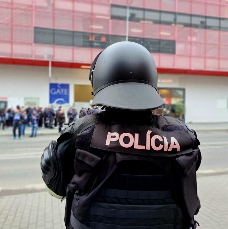 Polícia obvinila päť osôb z drogovej trestnej činnosti