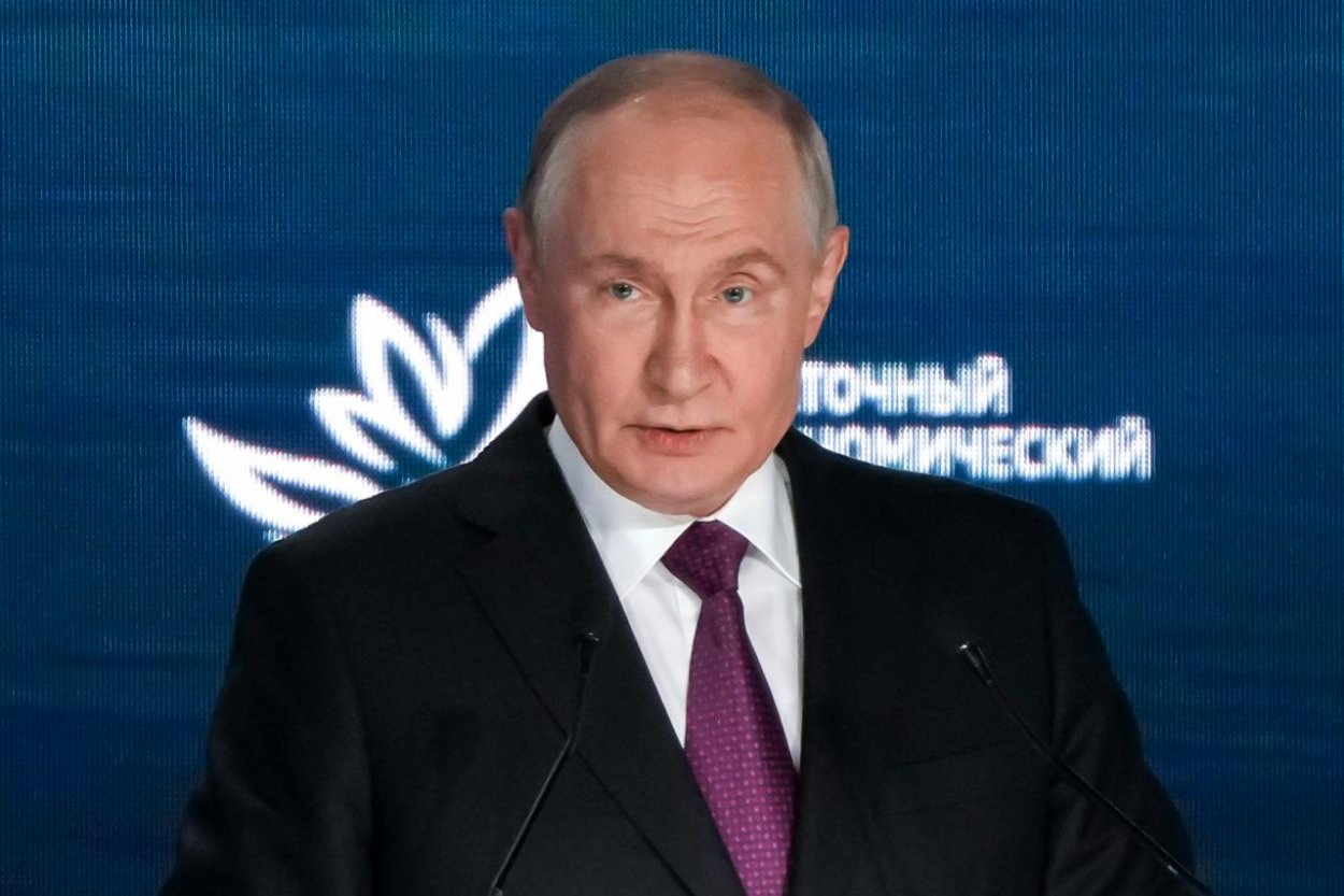 Putin verí vo vyriešenie vojny na Ukrajine, Kyjev to vraj sťažuje