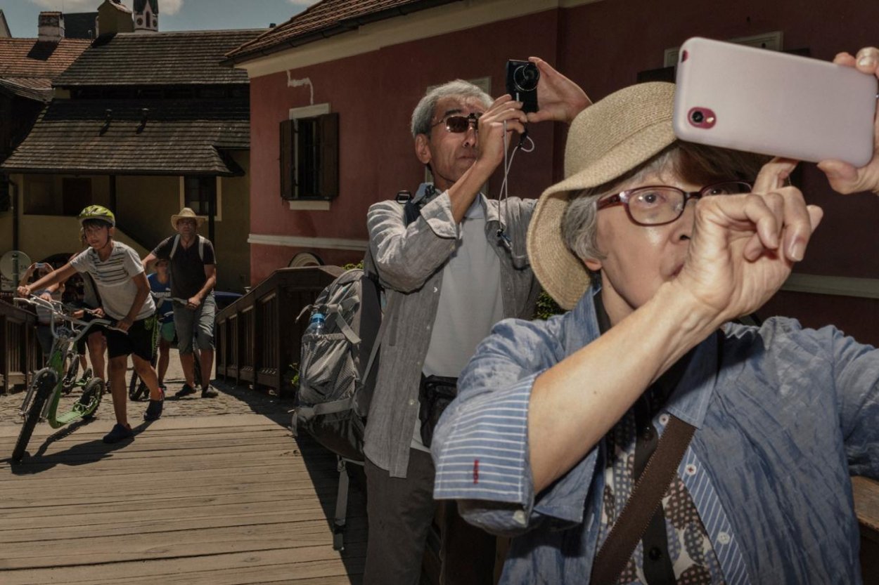 Domácich vytláčajú z centra turisti. Vitajte v Čínskom Krumlove