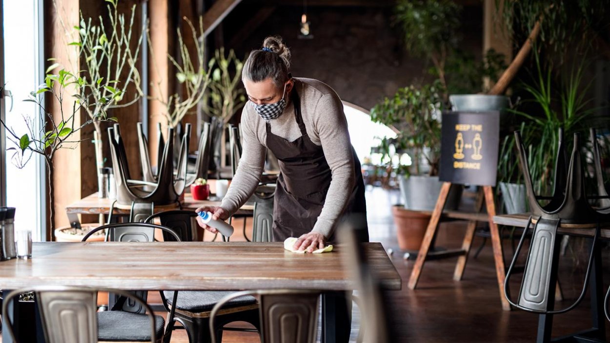 Norbert Žilka: Bude rok 2022 skutočnou bodkou za covidom?