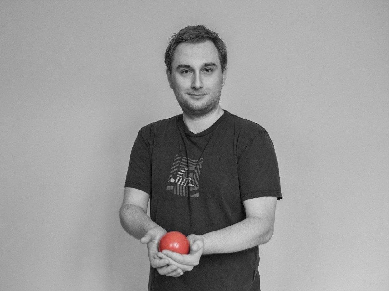 .týždeň v ekonomike: Zdevastovaná Ukrajina, inflácia a kúpa Twitteru sa oznamuje na Twitteri