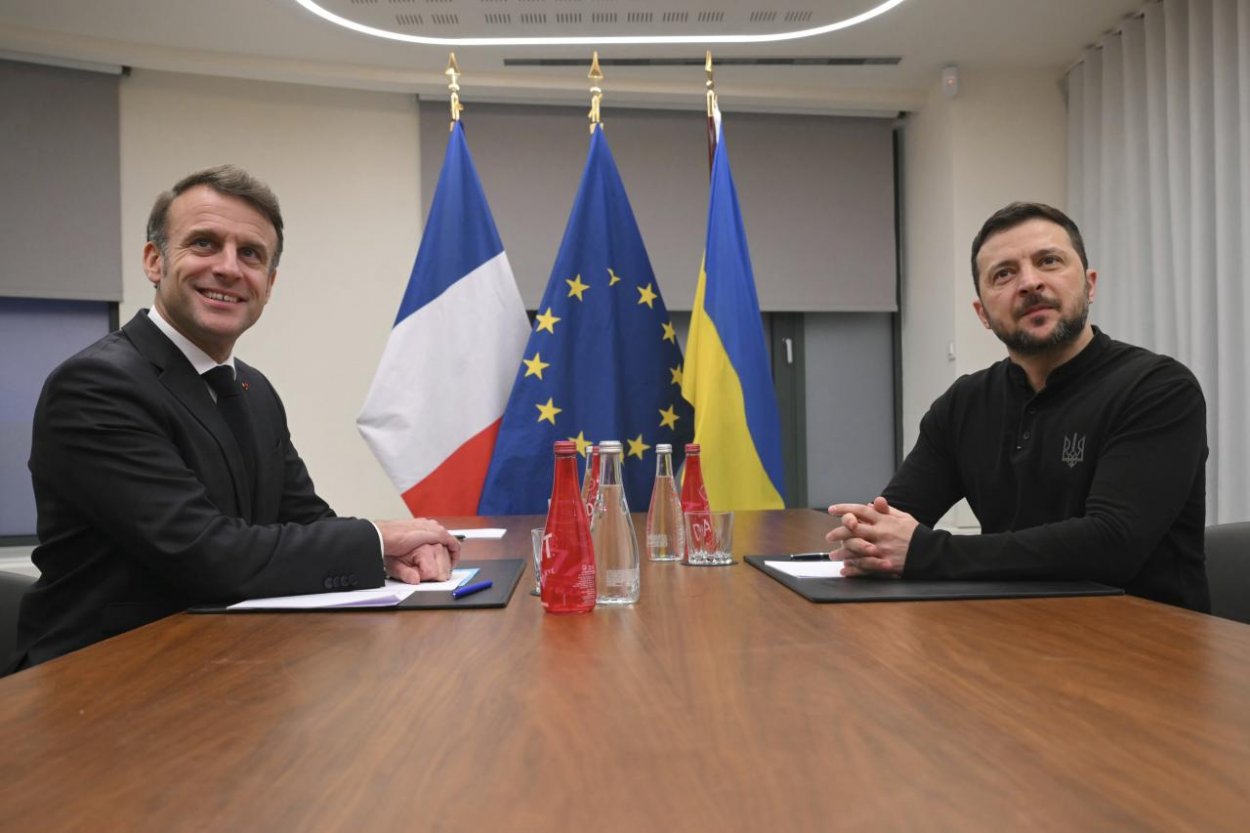 Macron vyzval Ukrajinu na realistické očakávania v súvislosti s územím