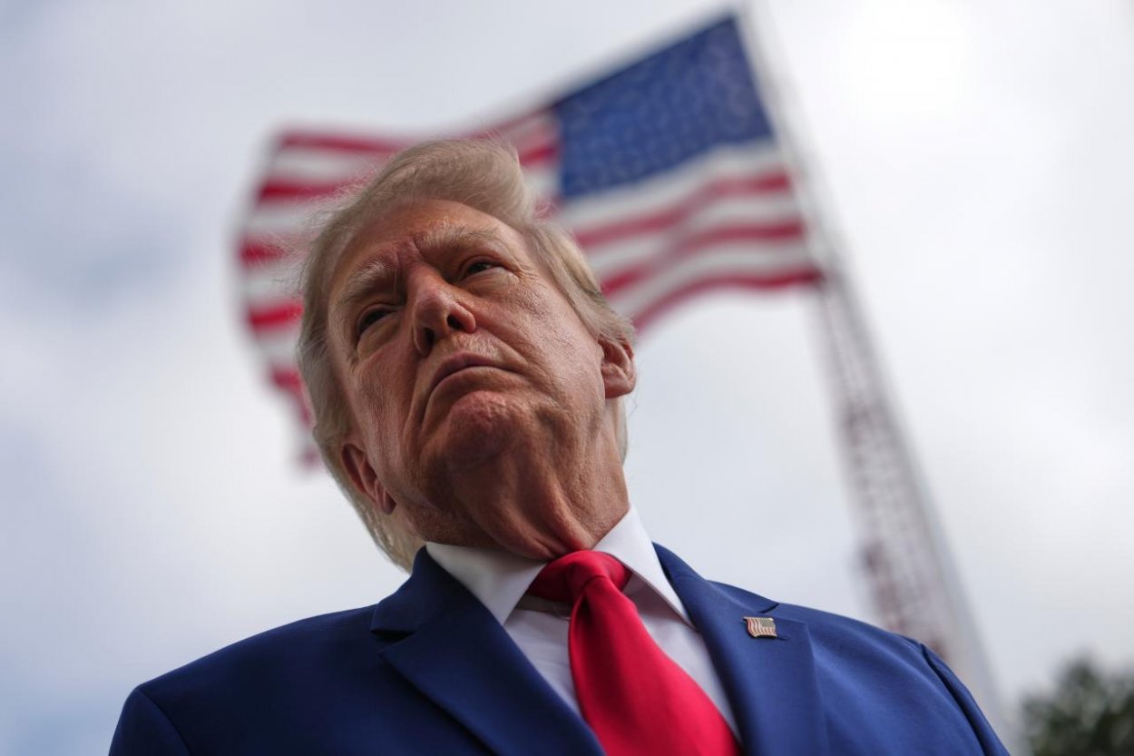 Biely dom popiera, že Trump nariadil obmedzenie systému Starshield pre Ukrajinu