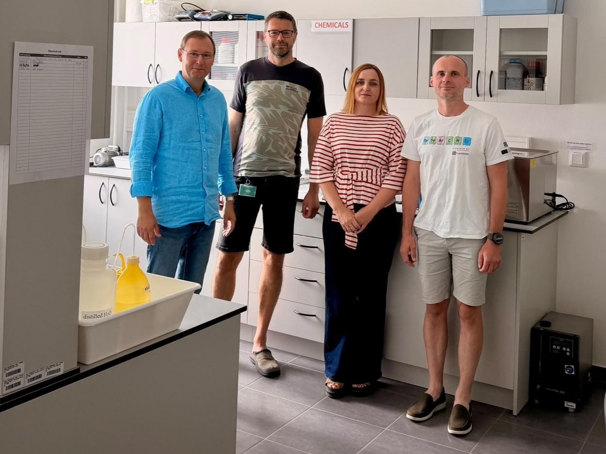 Európske financie posilnia výskum recyklácie skla na Trenčianskej univerzite