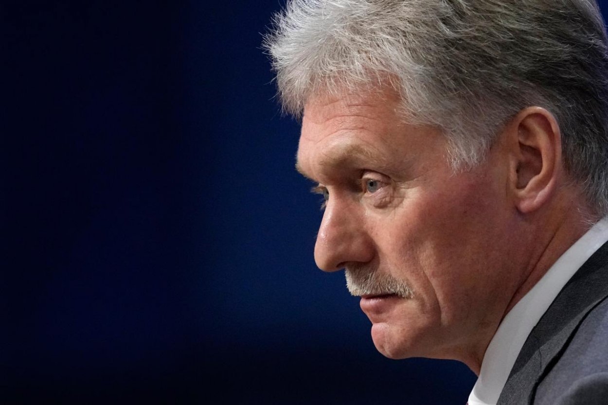 Kremeľ: Pre zastavenie bojov je potrebné, aby sa Ukrajina stiahla z Donbasu