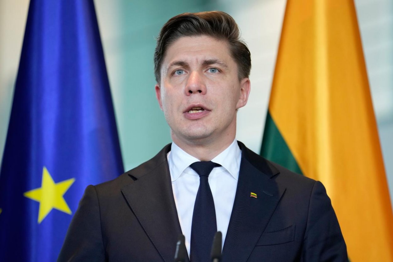 Litovský premiér obvinil Rusko z pokusu o sabotáž na zariadenie Starlinku