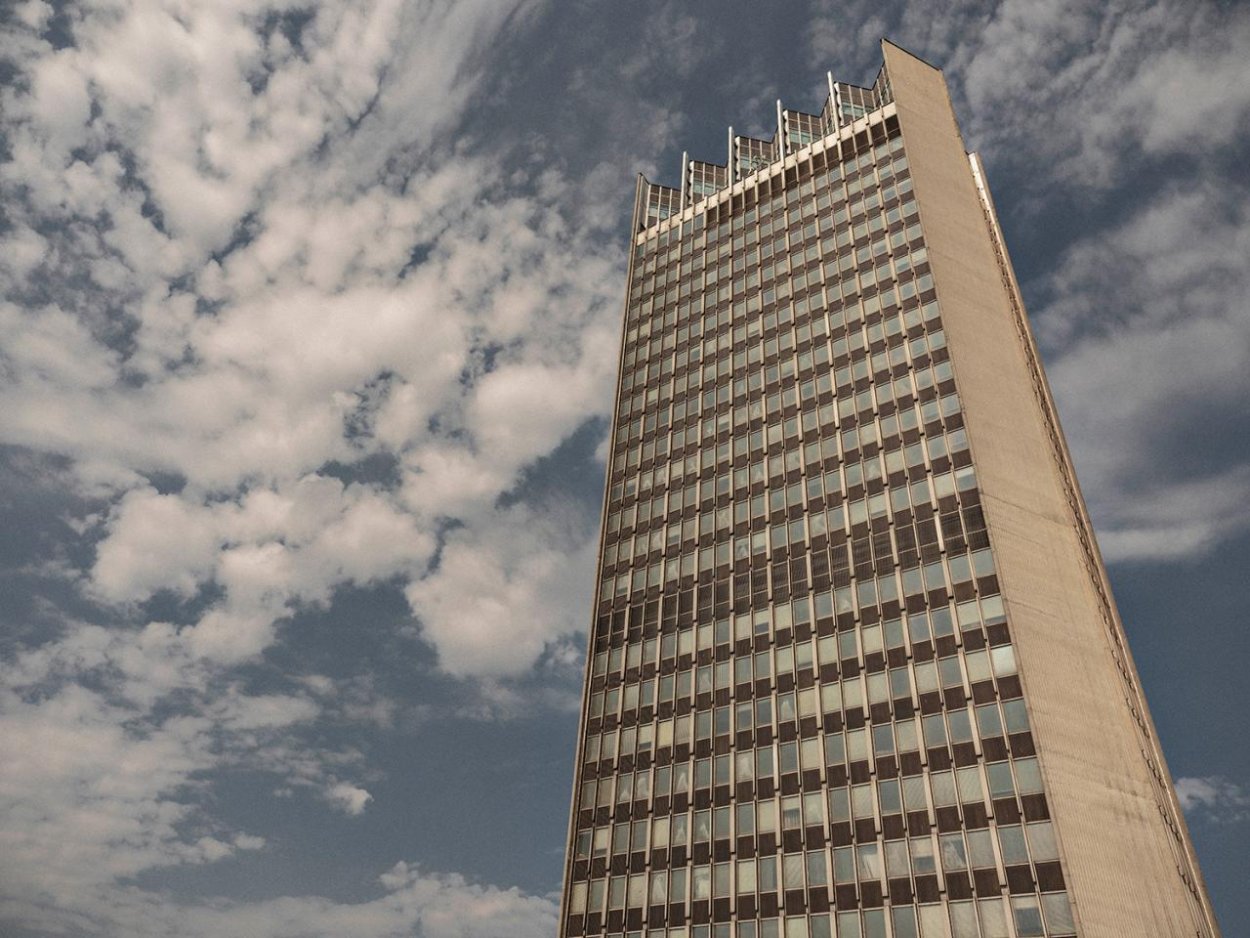 RTVS je korisť, po ktorej skočí každý, kto je pri moci