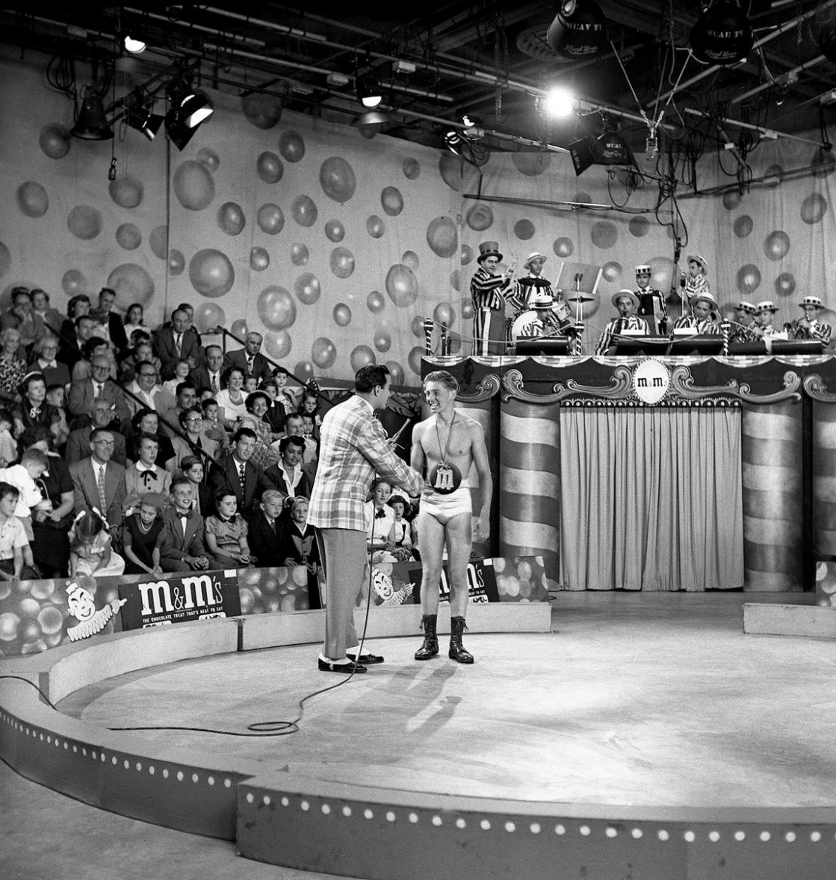 M&M’s: Cukríky z frontu, ktoré si získali masy. Povráva sa, že zelené sú afrodiziaká