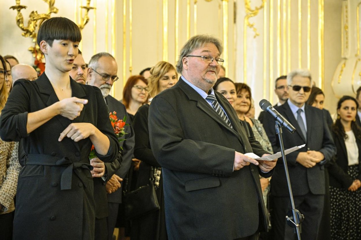 Komora mimovládok apeluje na poslancov, aby odmietli návrh novely zákona z dielne SNS